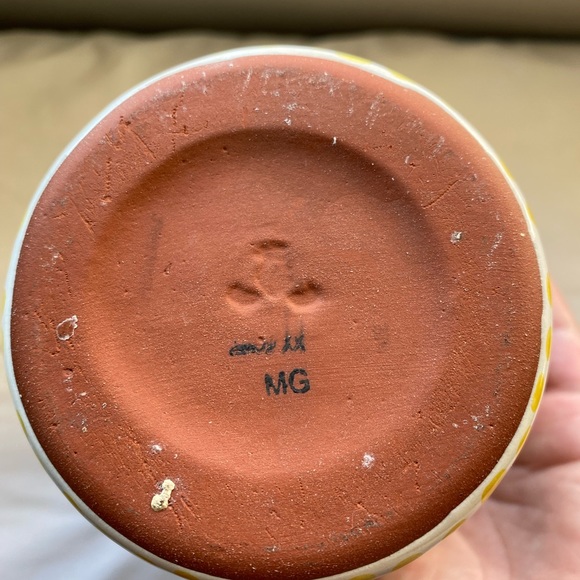 Mackenzie-Childs Vase - Picture 3 of 4